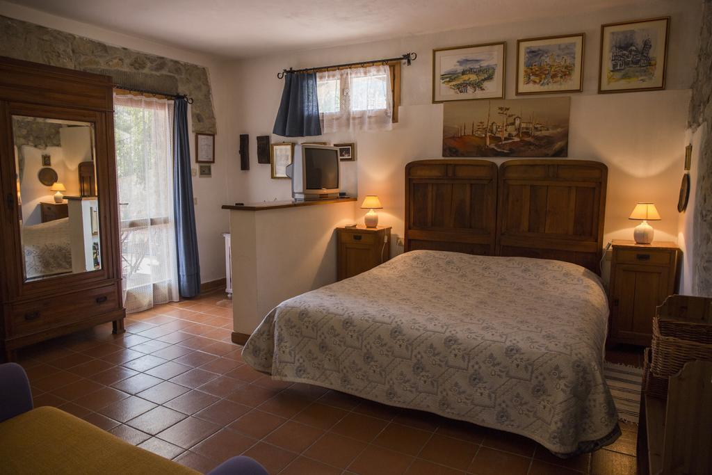 Villa Buonasera Agriturismo Греве-ін-К'янті Номер фото